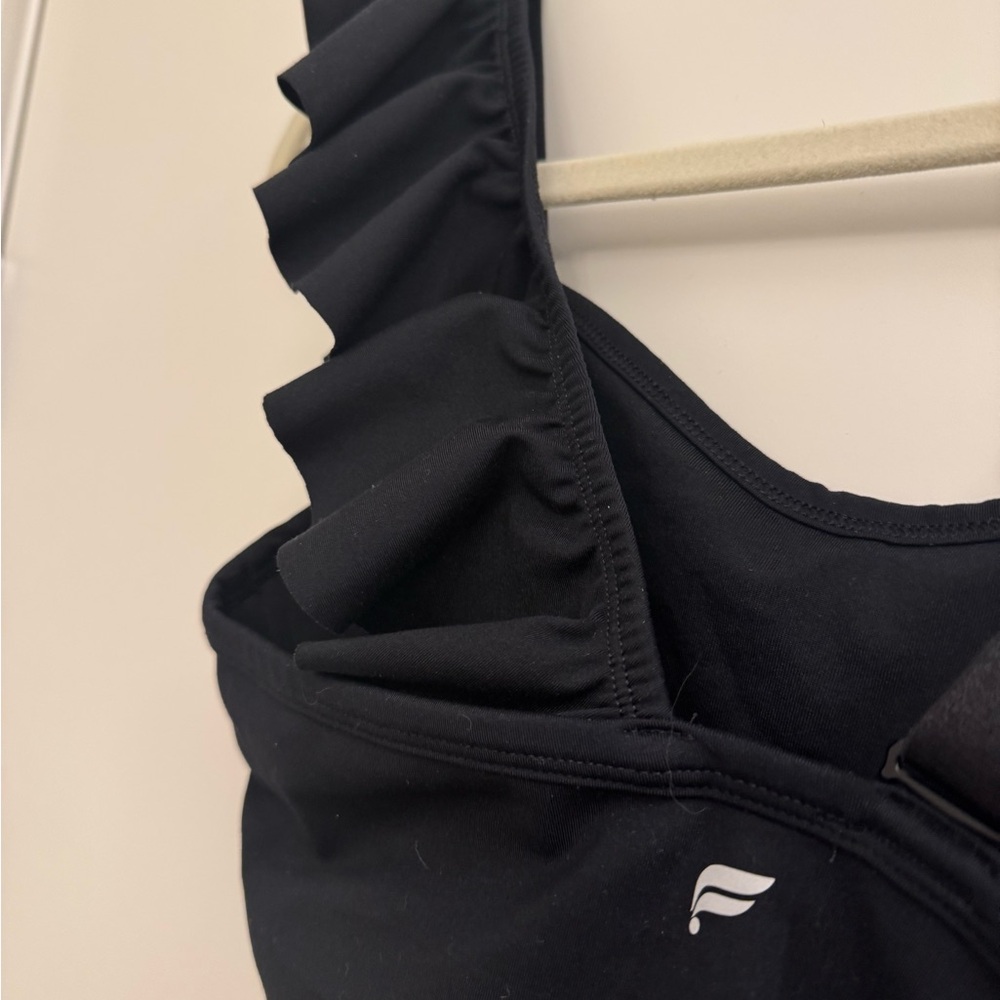 FABLETICS ONE SHOULDER RUFFLE TOP MELLIE
